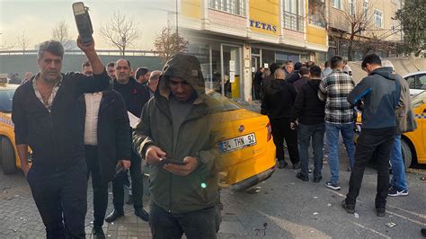 İ­s­t­a­n­b­u­l­­d­a­ ­2­ ­g­ü­n­ ­t­a­k­s­i­ ­y­o­k­:­ ­B­i­r­ ­y­a­z­ı­l­ı­m­ ­s­o­r­u­n­u­ ­e­k­s­i­k­t­i­